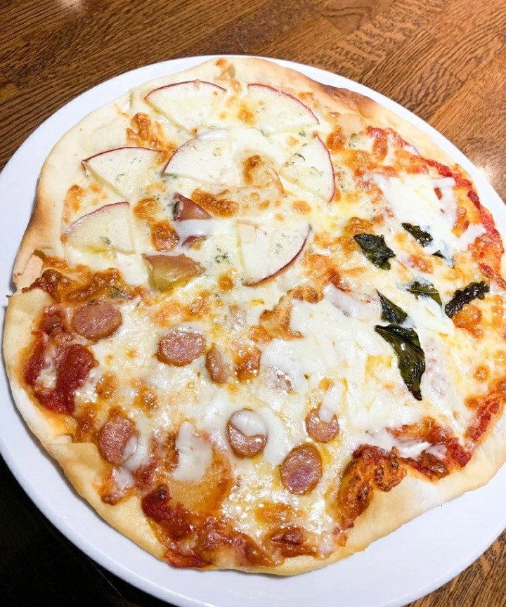 
＼本場イタリア産食材使用／風味そのまま石窯焼きピザセット直径約23cm（マルゲリータ1枚＋パイナップル1枚計2枚）
