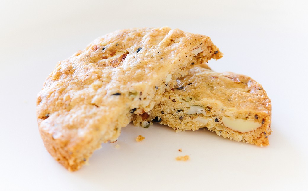 アーモンドとシードのサブレ