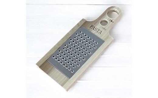 チーズおろし器（粗挽き用）とパスタ用ターナー おろし金 チーズグレーター 調理器具 キッチン用品 キッチンツール 燕三条製 [小柳産業] 10000円以下 1万円以下 【010S527】
