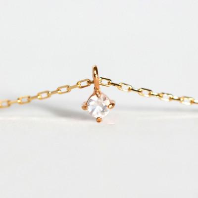 ふるさと納税 大津市 【10金 誕生石ネックレス】6月ムーンストーン シンプル 1粒 華奢チェーン 天然石ペンダント |  | 02