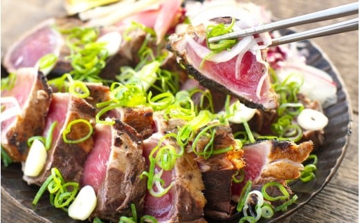 【串本町×北山村】黄金藁焼一本釣り鰹タタキ3kgとじゃばらポンズ100mlのセット 【1か月以内に発送】 かつおのたたき カツオタタキ わら焼き【nks101】