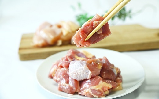 京赤地どり もも肉 バラ凍結 300g×4パック 合計1.2kg 北海道・沖縄・その他離島は配送不可 [017CS001]