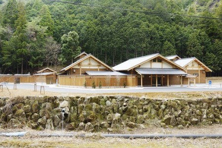 湯ノ口温泉宿泊券 一泊素泊り ロッジ５名様
