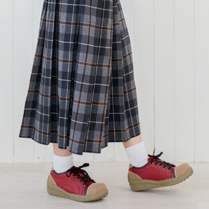 ポルカ｜レッド  XL【39】(25.0cm) レディース スニーカー 幅広 甲高 外反母趾 ゆったり 3E 大人気 厚底 靴