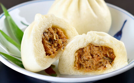 【6回定期便】角煮入り一口豚まん6個入り×3セット[DBX077]