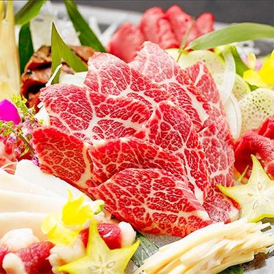 ふるさと納税 御船町 特選大トロ馬刺し 約100g　馬刺し醤油1本(150ml)付き