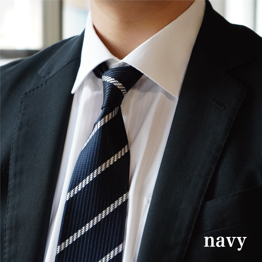 【Hadashin】シルクネクタイ（ネイビー）【401　ホワイトストライプ】