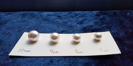 あこや本真珠のステーションペンダント（8mm珠・ホワイトピンクカラー）【R00741】