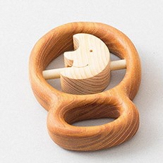 おもちゃ 赤ちゃんの宝石箱(お月さま・袋入り) ｜ 木のおもちゃ