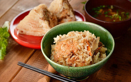 鶏めしの素3種(大分・ゆず・具だくさん)食べ比べセット　日田市 / 株式会社渡邉食品企画 鶏めし とり 食べ比べセット[ARCC001]