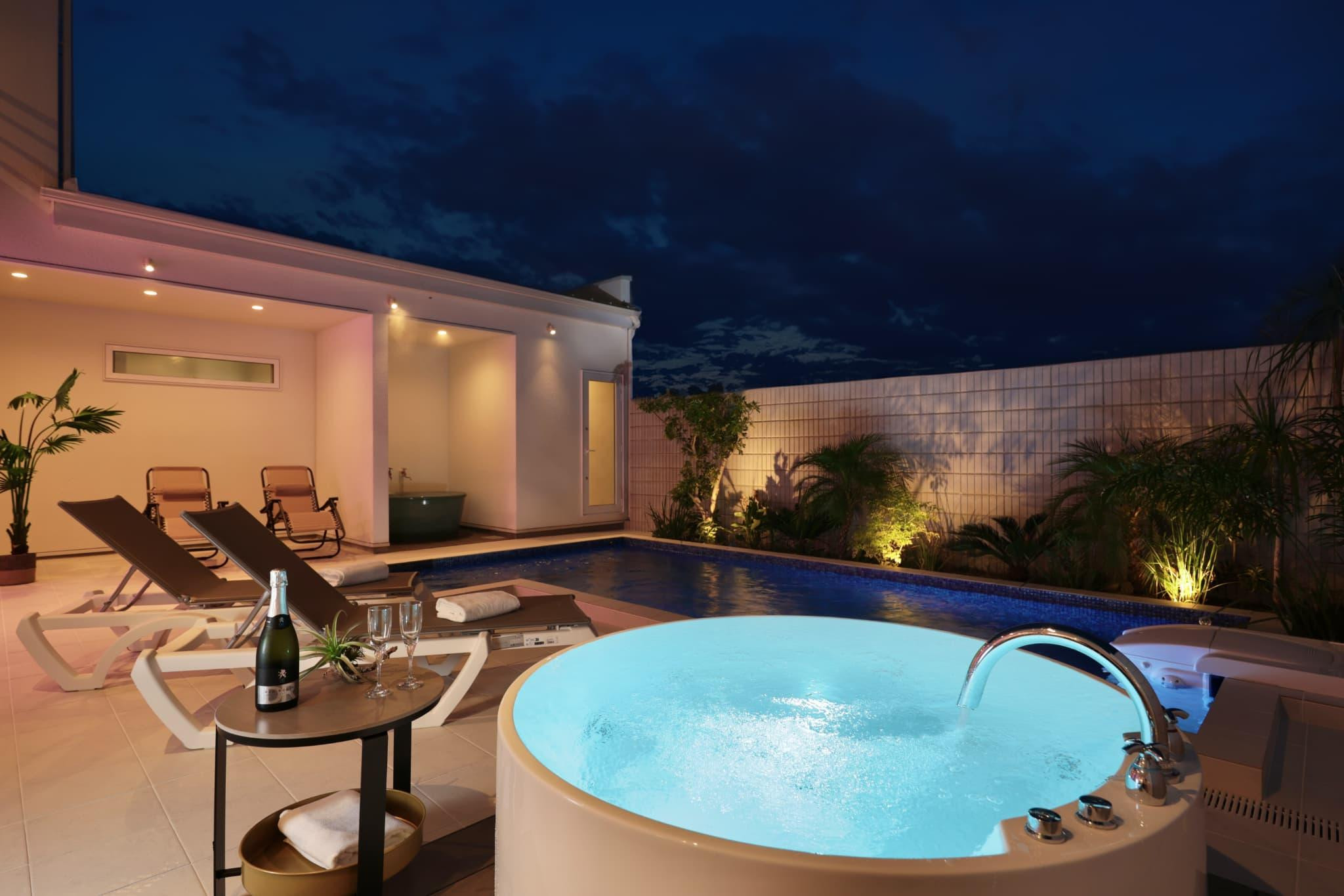 【クリスタルヴィラ白良浜ビーチ】プライベートプール・サウナ付きヴィラ ペア宿泊