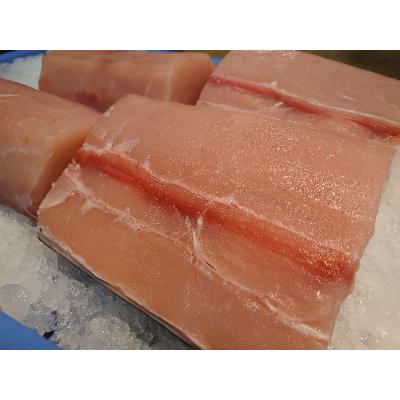 ふるさと納税 長崎市 長崎漁港発!長崎近海産　カジキブロック身　1kg |  | 03