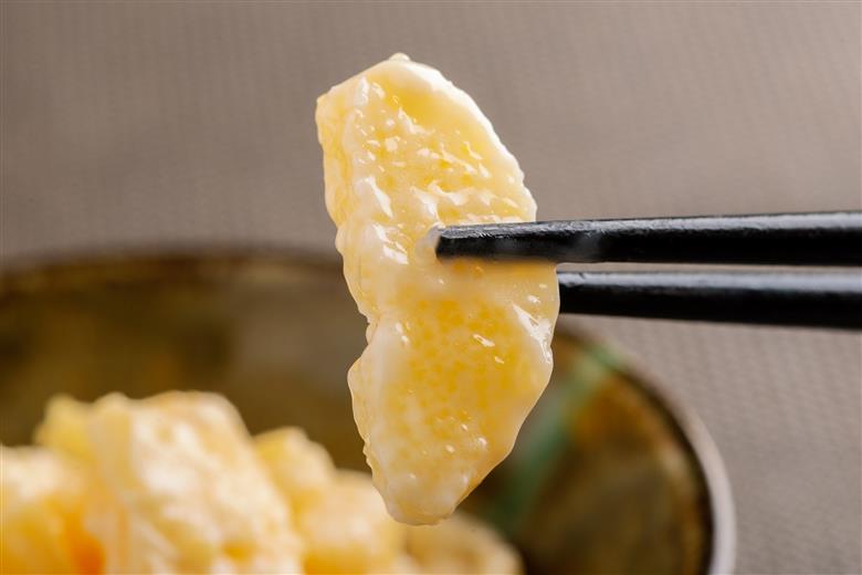 【定期便全６回】わさびマヨネーズ数の子２００ｇ【寄附翌月から発送 ６ヶ月コースでお届け】　計１２００ｇ HOKAG039