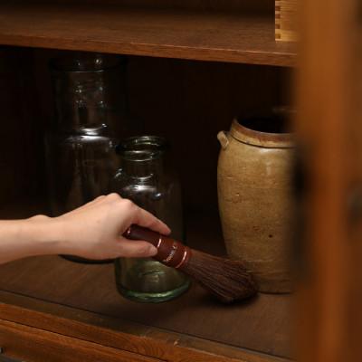 ふるさと納税 海南市 国産棕櫚手箒レザー ブラウン 柿渋はりみ塵取り(穴あき)セット |  | 01