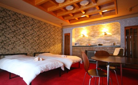 【ハンターがいる宿】GuestHouse ぎまんち ペア宿泊券(2名様・1泊素泊まり)