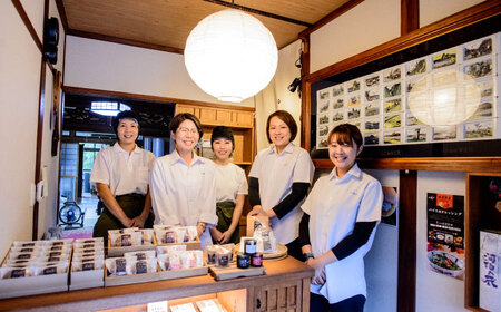【贈り物にもおすすめ！】キャラメル餡の胡桃トルテ（4個入）お菓子 スイーツ 和菓子 あんこ 餡子 アンコ / 佐賀県 / 小嶋や[41AEAN027] 小豆 あんこ 餡子