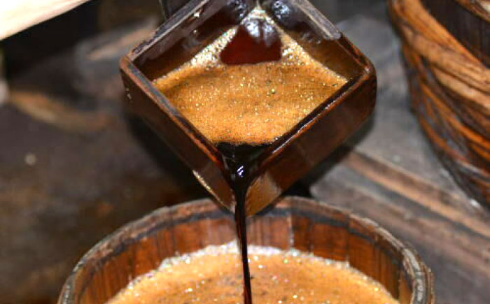 からだが喜ぶ醤油(長熟1年半)　1L×3本 / 調味料 醤油 減塩 / 恵那市 / マルコ醸造 [AUCT022]