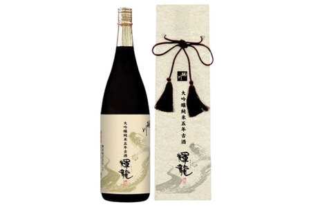 日本酒 大吟醸 五年 古酒 輝龍 1800ml
