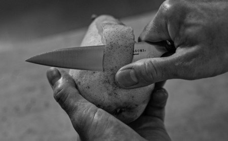 H57-11 【和 NAGOMI Professional】ペティナイフ（包丁・数量限定・幻の鋼材）【最長6ヶ月を目安に発送】