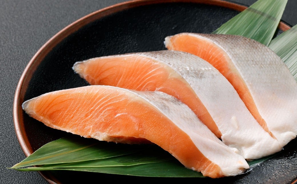 国産 定塩銀鮭切り身 合計約2kg （約1kg×2パック）