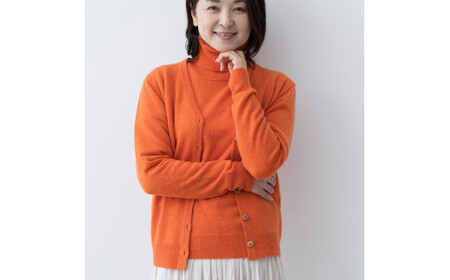 Vネックカーディガン度詰（キャロット）女性用サイズ:L(40)≪白田のカシミヤ≫