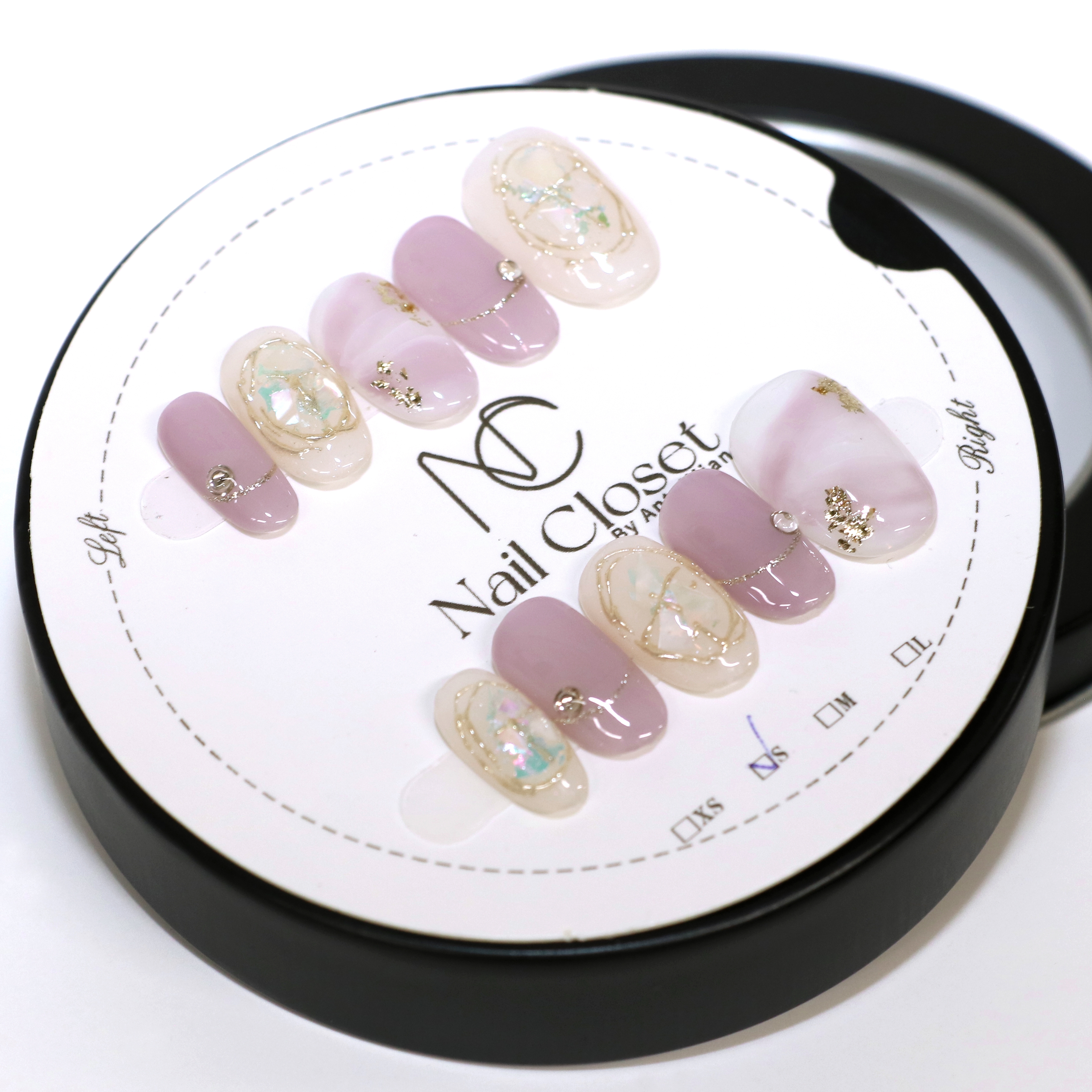 
            ネイルチップ　ミディアム【月紫】Lサイズ　Antellijan大宮ネイルサロンのハンドメイド　M3-L　【11100-2133】
          