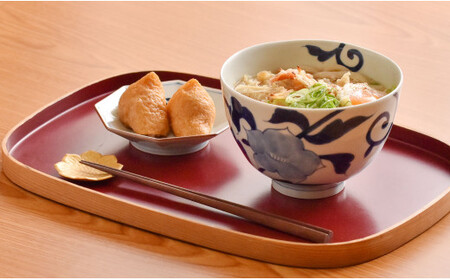 有田焼 外濃桔梗 / 桔梗 丸麺鉢 ペア【まるぶん】食器 器 うつわ 磁器 陶磁器 麺鉢 ラーメン鉢 丼 丼ぶり どんぶり 2個 ペア セット 桔梗 花 染付 藍 青 白 モダン 電子レンジ対応 ギフ