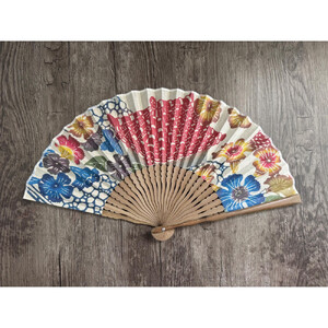 びんがたプリント月桃紙扇子〜首里のまちなみ〜