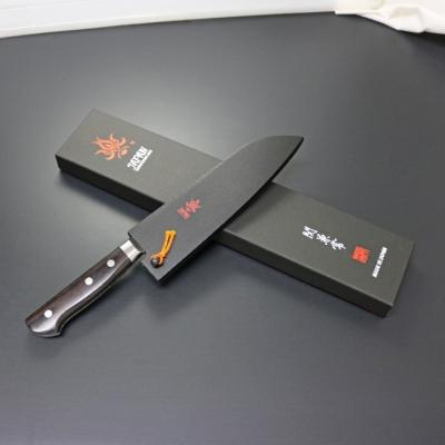 ふるさと納税 関市 兼常作 粉末ハイス鋼 口金付黒合板柄 三徳包丁165mm 木鞘セット |  | 02