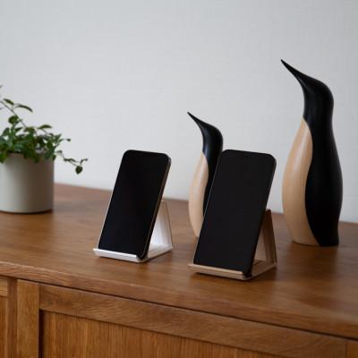 ふるさと納税 奥州市 スマホスタンド iPhone 17 Pro Max 対応 ホワイト バンドシー [AR177] |  | 03