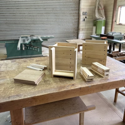 四匹の狐の物語を飾る−民話をモチーフにした飾り台作りワークショップ(2名様)【1615948】