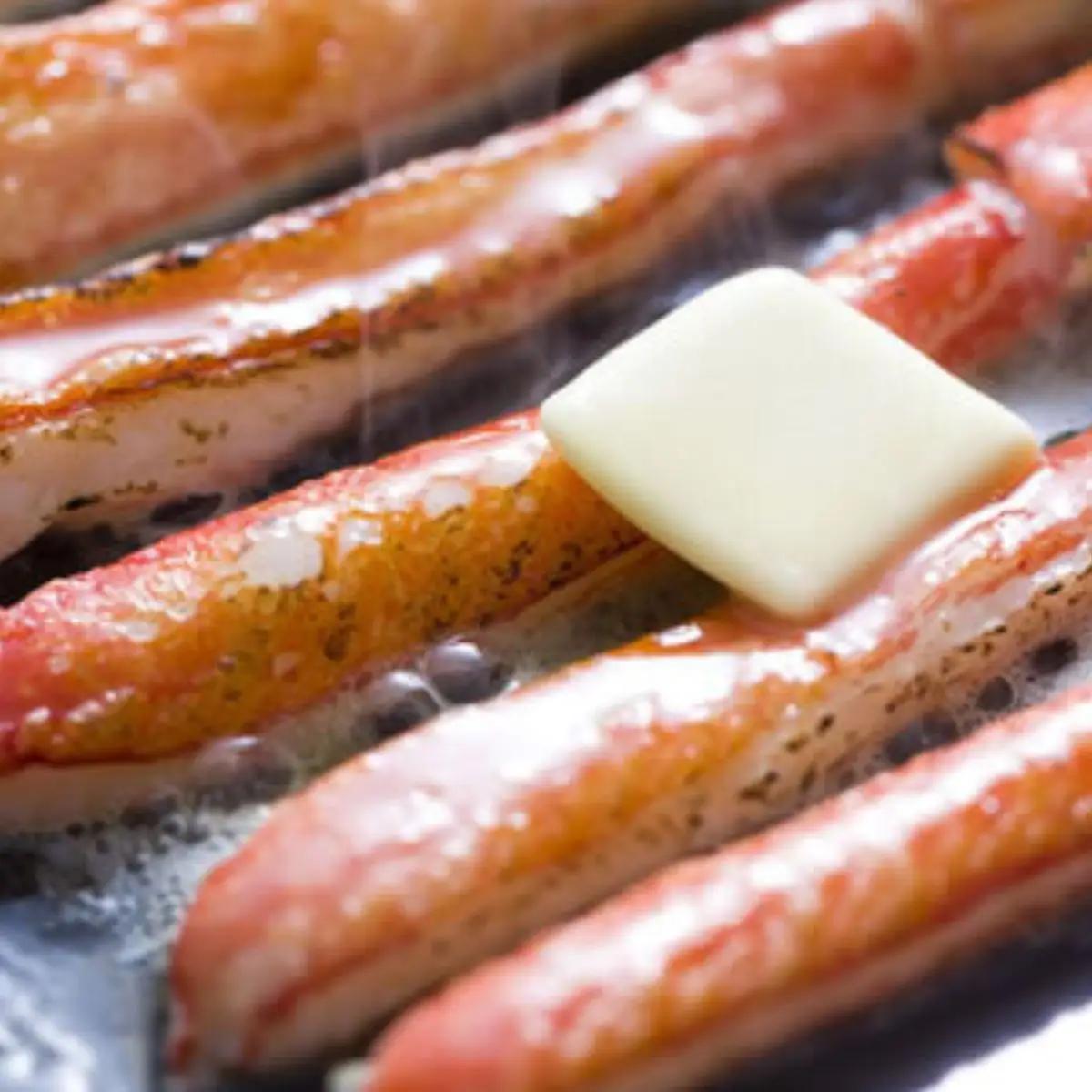 総量2㎏の２種の部位食べ比べ　生冷凍本ずわい蟹ポーション・むき爪セット 各1㎏ ABE003