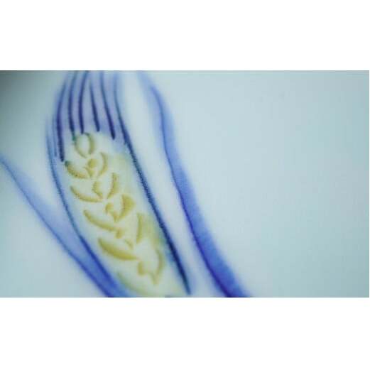 有田焼 麦おどる角皿 【晩香窯 庄健】食器 うつわ 器 シンプル 上品 絵付け 取り皿 ケーキ 手彫り 手作り A15-281_イメージ4