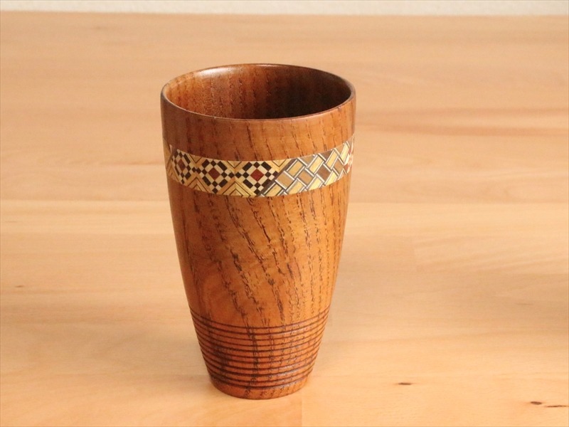 85-3415　【箱根寄木細工　ジョッキ】伝統工芸品で乙な一杯！木肌が作るクリーミーな泡立ち、結露しにくいのも嬉しい！【 キッチン用品 食器 雑貨 日用品 木製食器　職人メイド 工芸品 職人の手作り おしゃれ食器 神奈川県 小田原市 】
