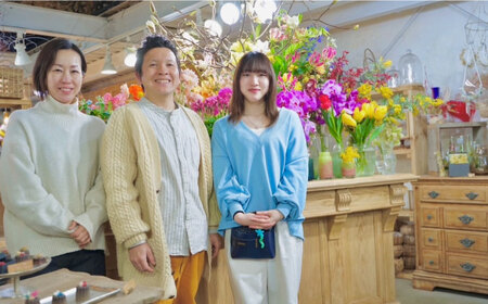 【3回定期便】生花花束 ブーケM初回花瓶付 【株式会社tomoni】 [ATCG024]