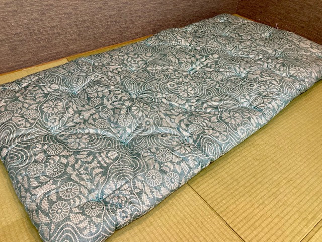 【76-06】インド綿100％入り 手作り薄型敷きふとん