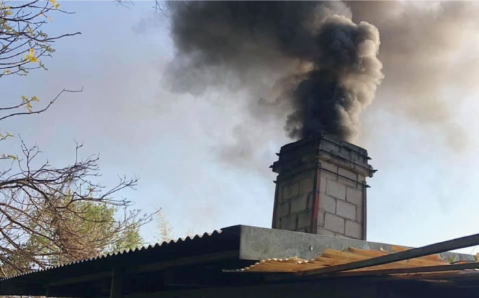 【人気！ベストセラーの小さなお魚たち】五島の名魚介の箸置きセット～桐のはし箱【秋村窯】[PEN004]