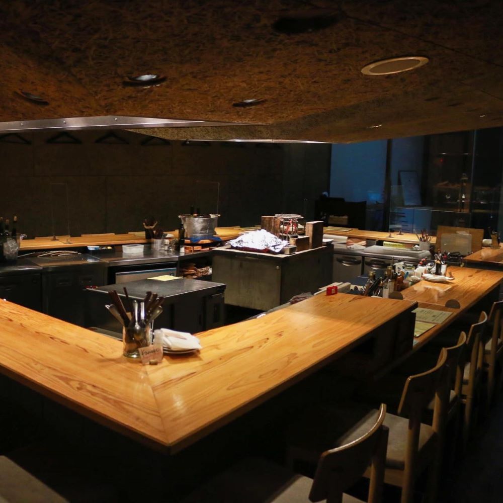 【ふるさと納税】【falo ファロ】≪ディナー≫おまかせコース 利用券 食事券 招待券 優待券 飲食券 チケット お食事券 ギフト プレゼント デート 観光 ビジネス 出張 ランチ ディナー お出かけ 記念日 お祝い 東京都 渋谷区 都内 送料無料