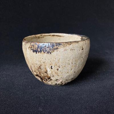 ふるさと納税 丹波篠山市 灰釉鉄刷毛茶碗 |  | 01