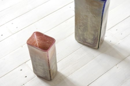 Hiwairoフラワーベース　赤　花器　花瓶　高さ21cm×9cm×6cm（花瓶 雑貨 京都