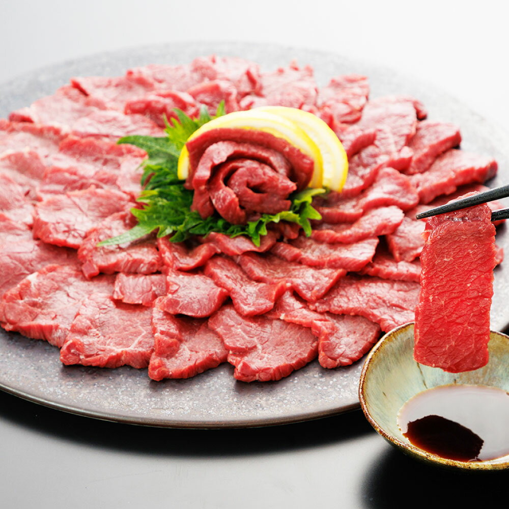 【ふるさと納税】【桜屋】上赤身馬刺し 300g 専用醤油付き：150ml×1本 馬肉 お肉 馬刺 赤身 しょうゆ 冷凍 熊本県 熊本市 送料無料
