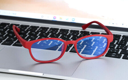 海洋プラスチック アップサイクル オーシャングラス ブルーライトカット (クリア) レンズ レッドフレーム / サングラス 眼鏡 鯖江眼鏡 小浜市 / アノミアーナ[BFDM006]