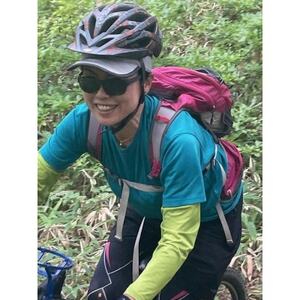 マウンテンバイク半日ガイドツアー　Tシャツ＆レンタルバイク込　1名様【1628006】