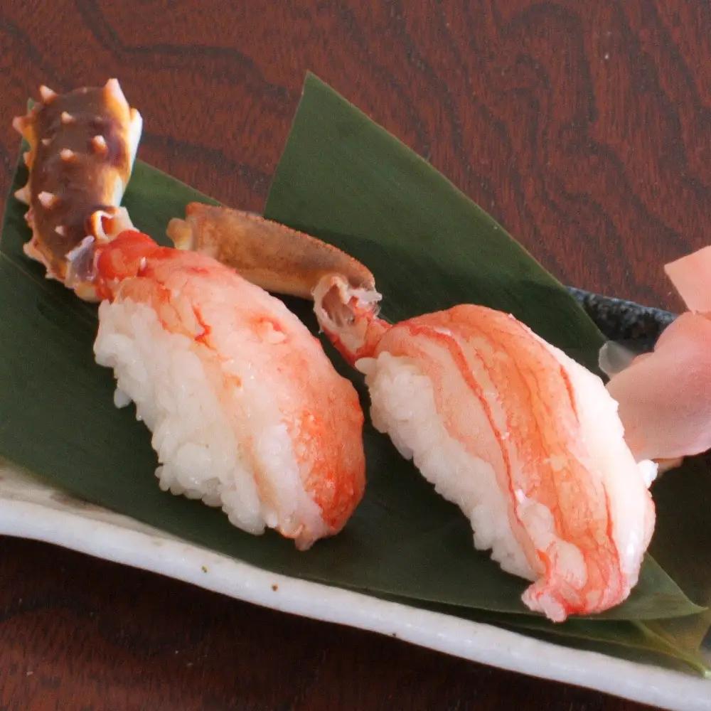 【ふるなびWEEK対象】生冷凍 本タラバガニ ポーション 脚 むき身 1kg 【生食可・お刺身OK 】（北海道・ロシア産） ABB001