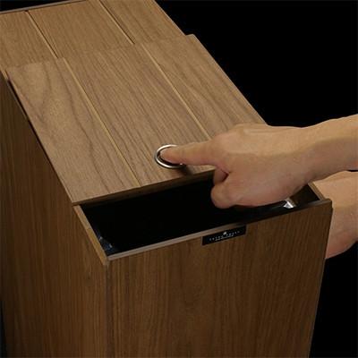 ふるさと納税 印南町 バスクキッチンペール 45Lブラウン 職人が手掛けるキッチンにおすすめの木目調くず入れ |  | 02