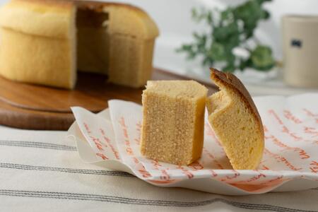 米菓バウム【きのこ】プレーン 冷凍発送 グルテンフリー 米粉 米粉菓子 小麦不使用 バウムクーヘン しっとりなめらか 優しい甘さ [1316]