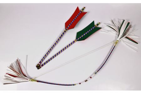 石見神楽手道具Aセット”キラキラ御幣・キラキラ鬼棒・キラキラ弓矢 石見神楽 伝統芸能 日本遺産 【072_0873】