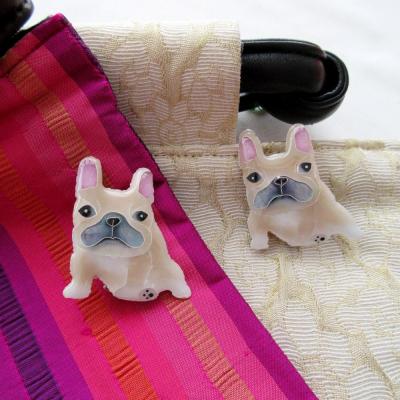 ふるさと納税 京都市 【ヒロミ・アート】フレンチブルドッグブローチ(ベージュ) |  | 01