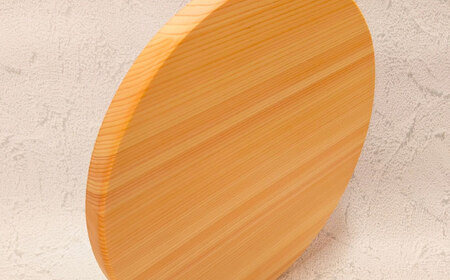 紀州ひのきの丸型まな板(27cm)　日田市 / 木の蔵 仙遊　カッティングボード 木製 包丁に優しい[ARFK004]