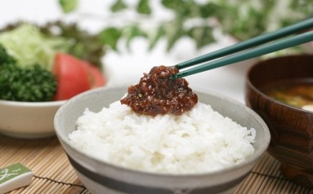 0B3-18 豊後牛肉みそ（２瓶）